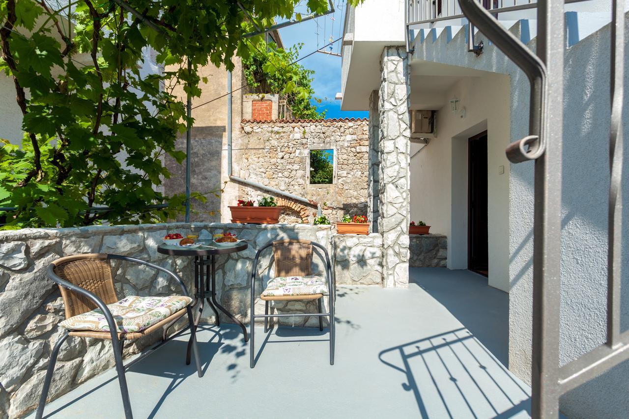 קרק Apartment Placido Krk מראה חיצוני תמונה