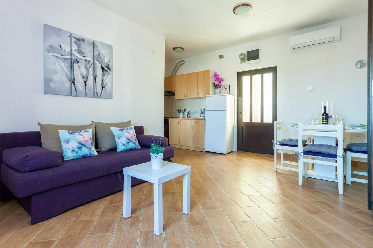 קרק Apartment Placido Krk מראה חיצוני תמונה